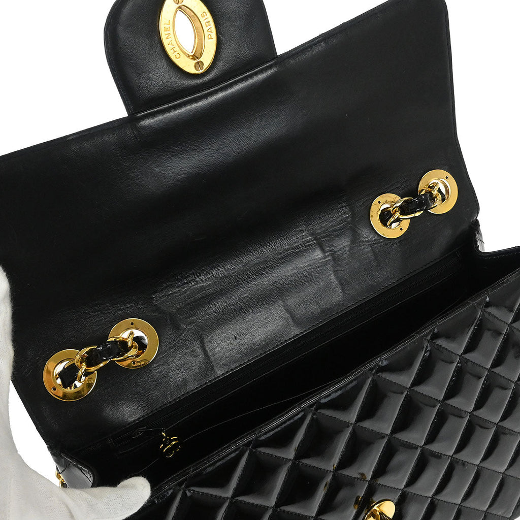 Chanel 1996-1997 Black Patent Leather Jumbo Classic Flap Shoulder Bag