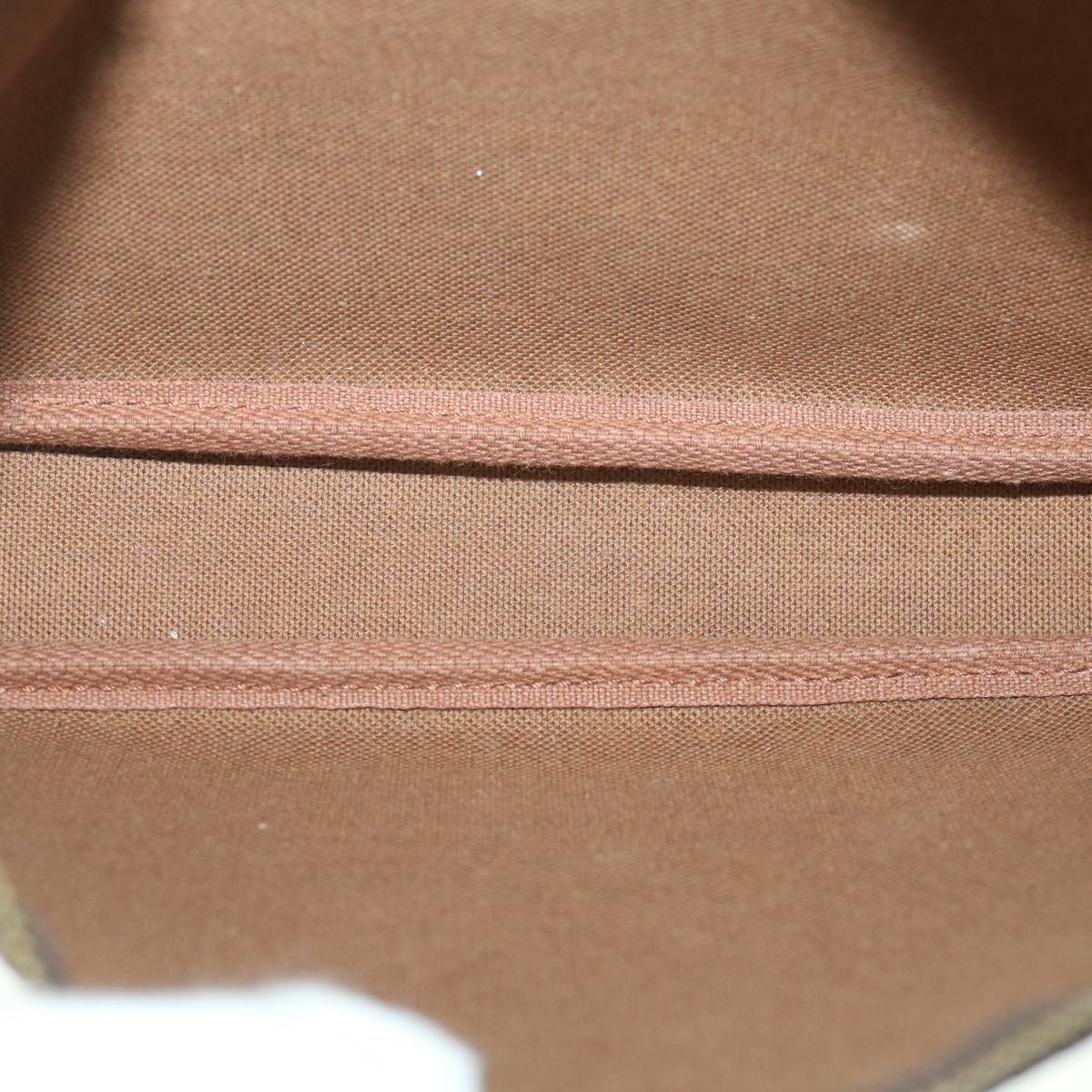 Louis Vuitton Pochette Accessoire  Canvas Clutch Bag