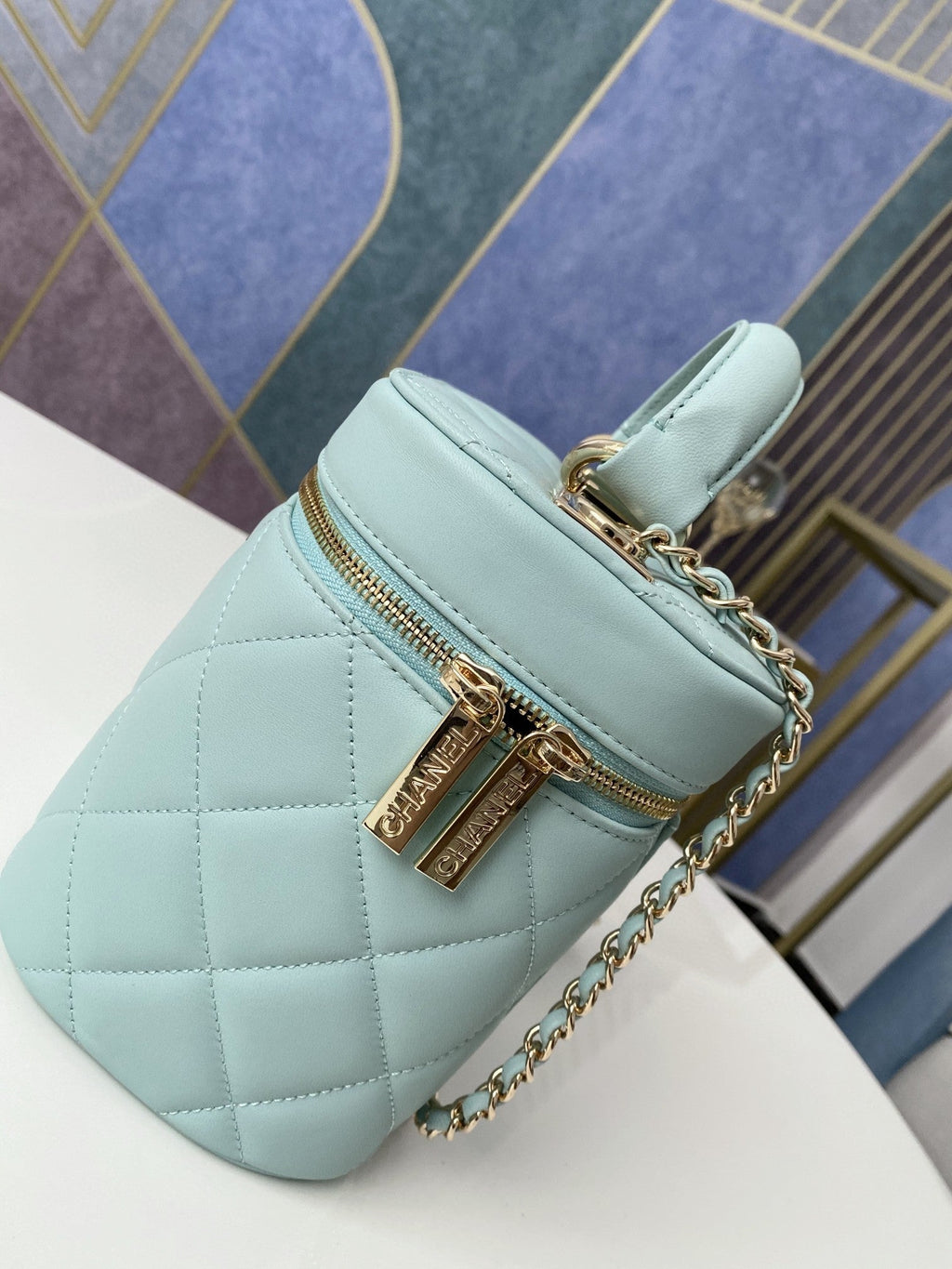 Chanelouis Vuittonanity Case Gold Hardware Light Green For Women, Women’s Handbags, Shoulder Bags 9.4in/24cm 