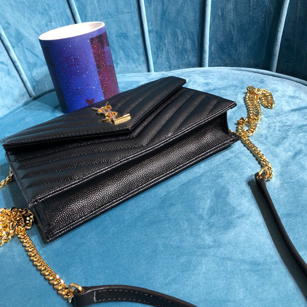 Monogram Quilted Shoulder Bag Black For Women 9in/23cm YSL 118-2000644-377828BOW01