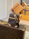 Louis Vuitton Danube Monogram Canvas For Women, Women’s Bags, Shoulder Bags 8.3in/21cm Louis Vuitton M45266