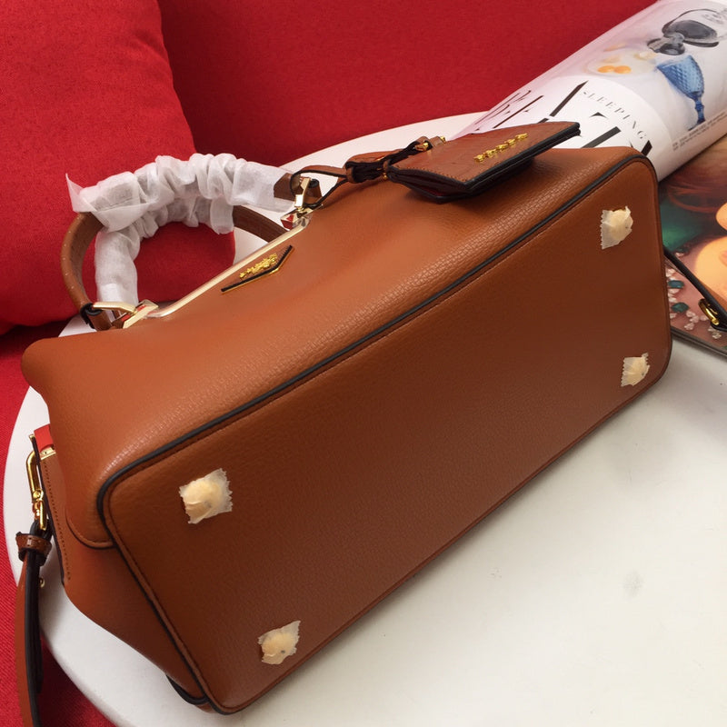 Barnes-Bags - Prada Bags - 899