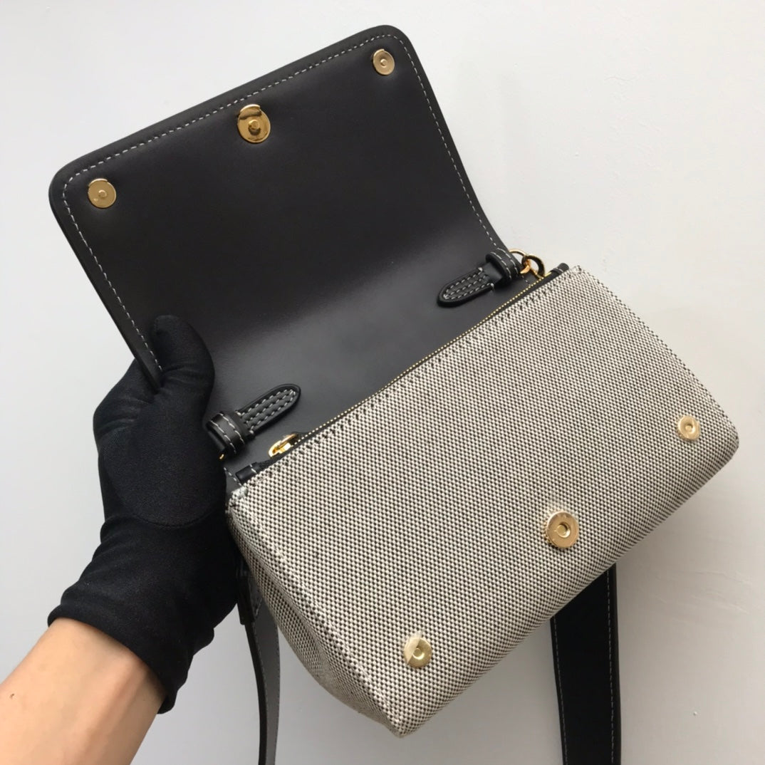 Burberry Horseferry Print Cotton Canvas Small Crossbody Bag For Women, Bags 7.1in/18cm