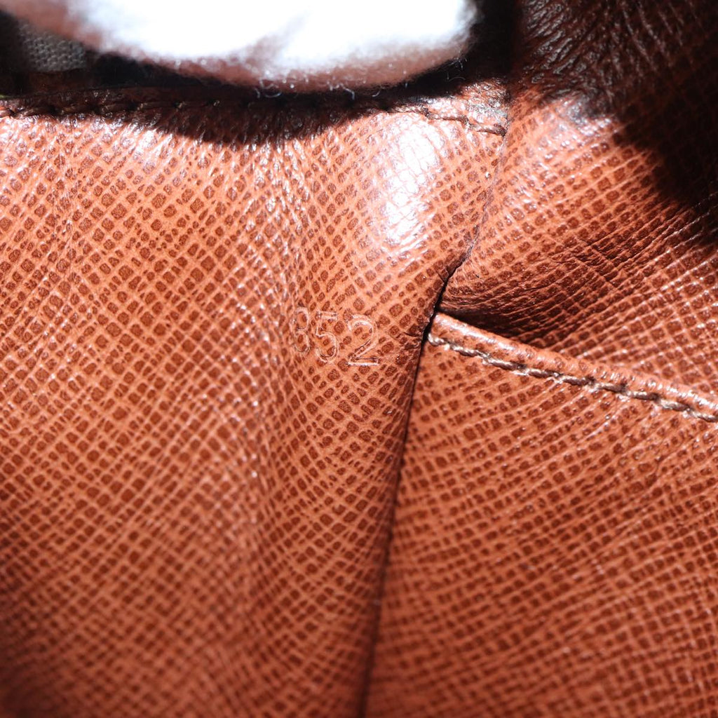 Louis Vuitton Compiegne 28  Canvas Clutch Bag