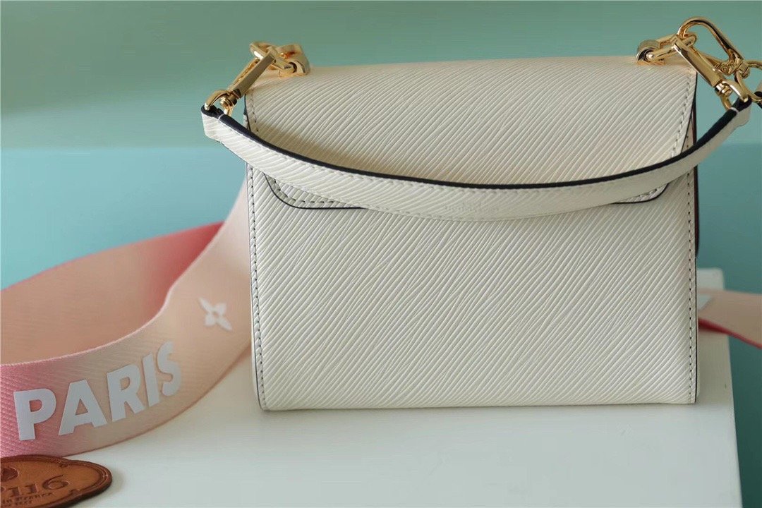 Louis Vuitton Twist PM Bag, Shoulder and Cross Body Bags For Women Quartz White 7.5in/19cm Louis Vuitton M59687
