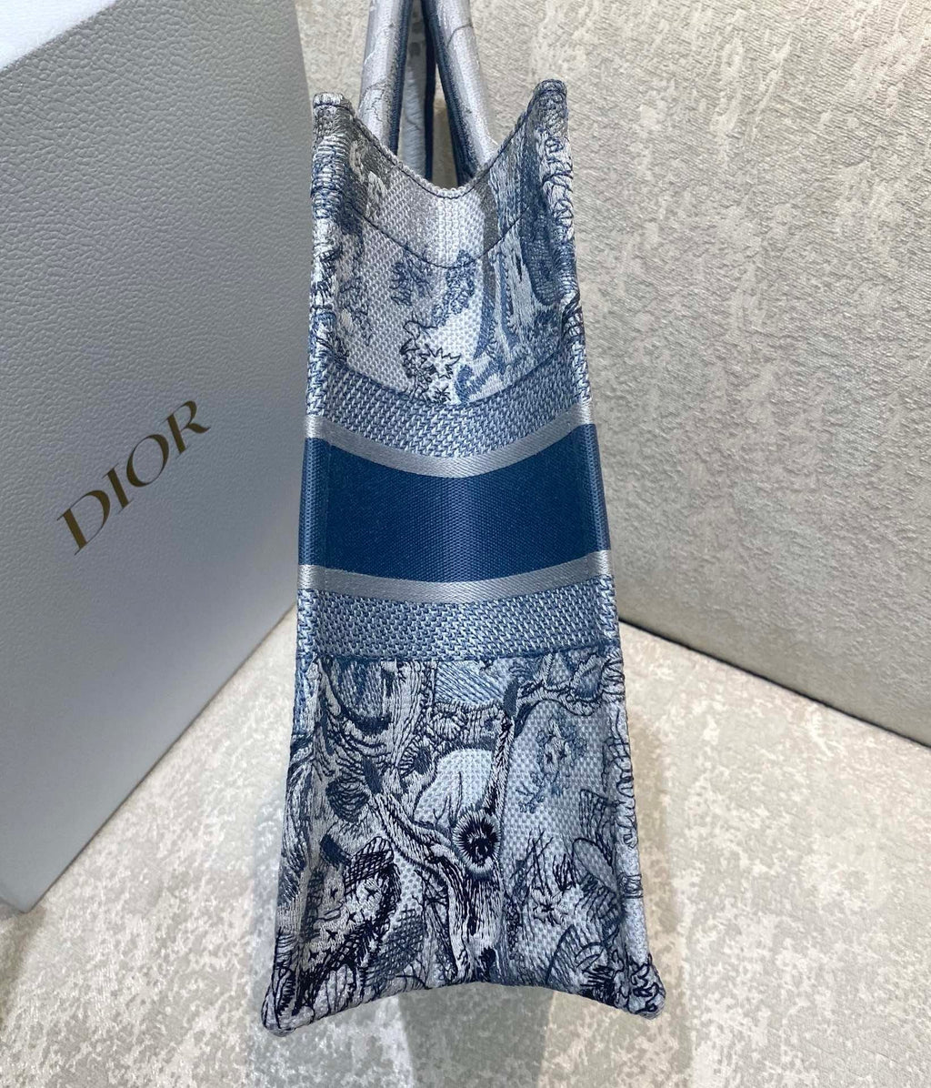 Dior MeDiorum Book Tote Blue Toile de Jouy Reverse Embroidery, Blue, For Women Women’s Handbags, Shoulder Bags, 36cm CD M1296ZRGO_M928