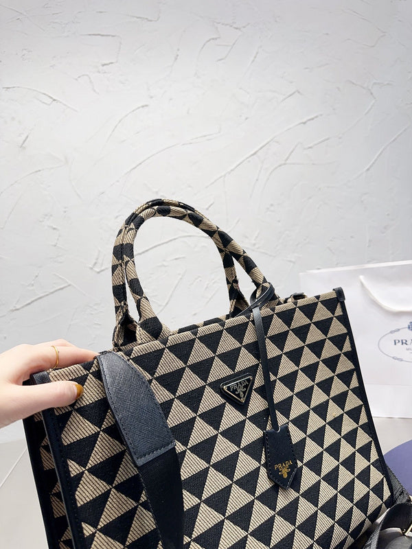 Prada Bags - Luxera Bags - 673