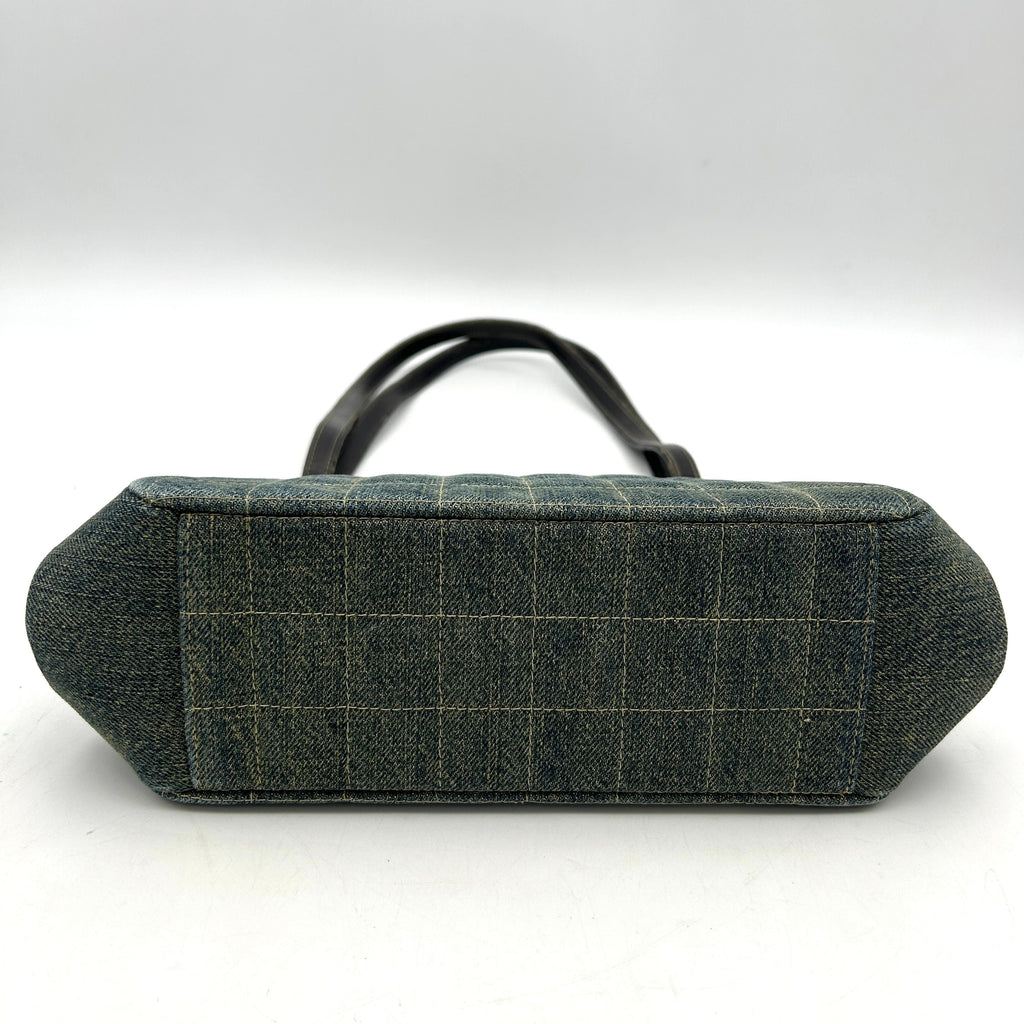 Chanel Denim Leather Shoulder Bag Green Medium LA18337