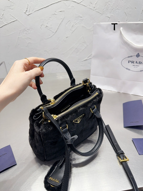 Prada Bags - Luxera Bags - 479