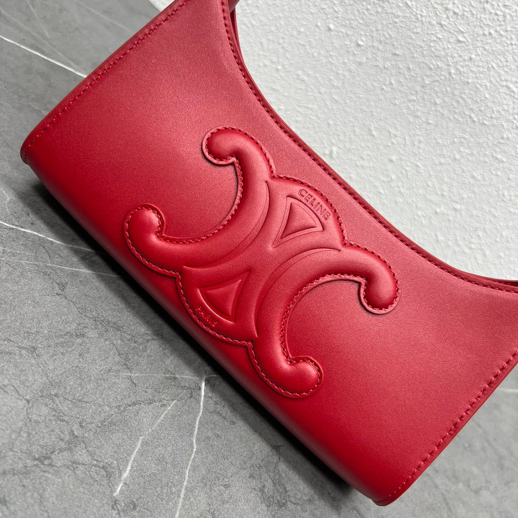 Cuir Triomphe Shoulder Bag Red For Women 9.4in/24cm