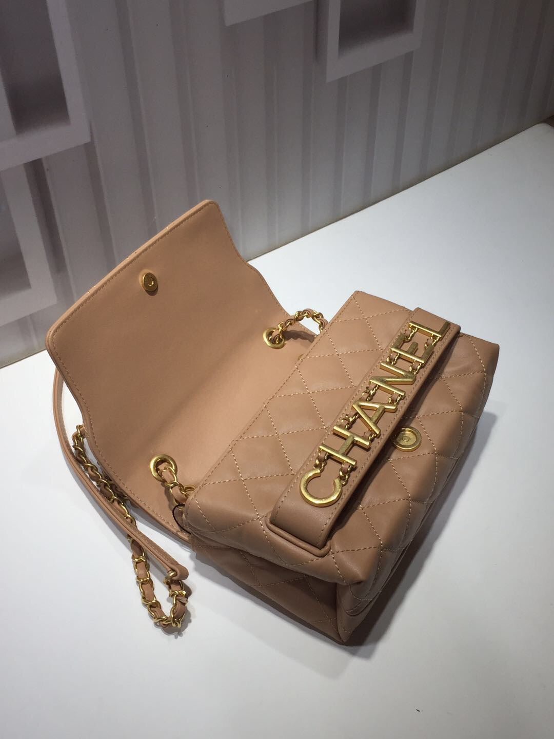 ChanelFront Logo Small GlamIap Bag Gold Hardware Apricot For Women Handbags, Shoulder Bags 8.2in/21cm AS1490