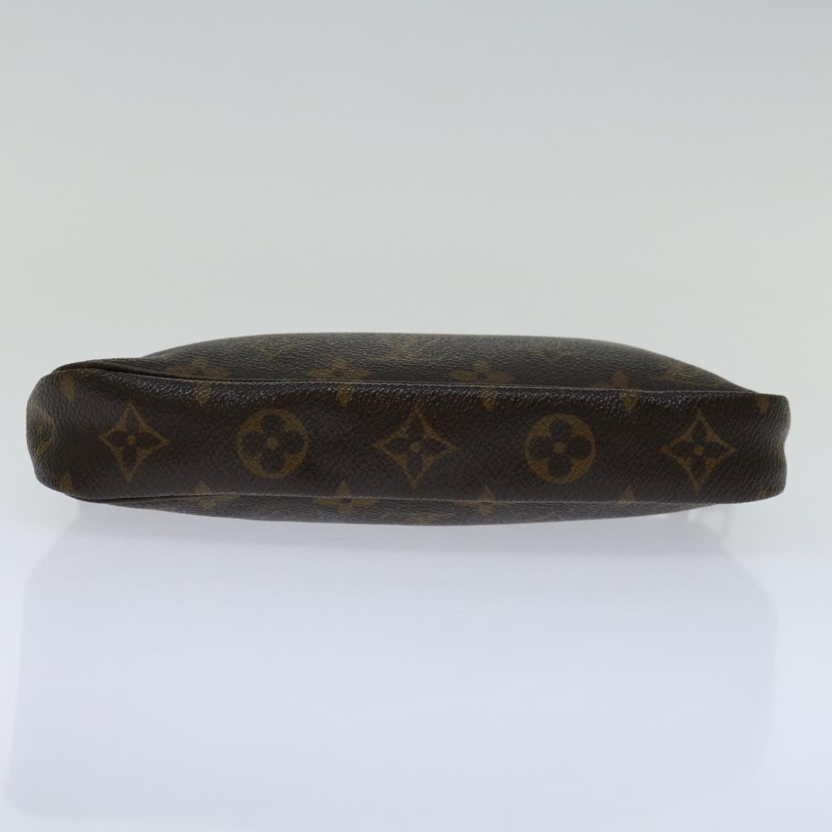 Louis Vuitton Pochette Accessoire  Canvas Clutch Bag