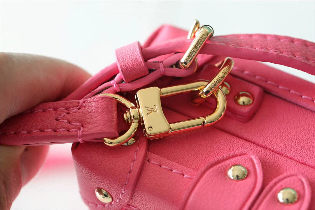 Louis Vuitton Petite Malle Tufted GlamIuo Pink For Women,  Shoulder And Crossbody Bags 7.9in/20cm Louis Vuitton M20745