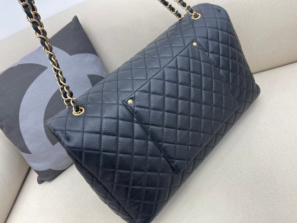 CHL CoCo LuGucciage Gold Toned Hardware 46cm Black For WomLB