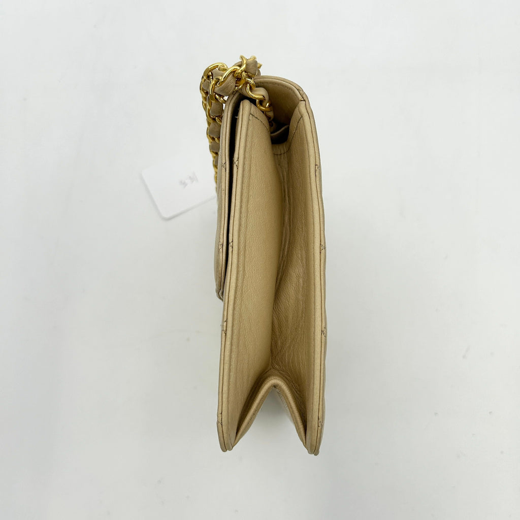 Chanel Beige Gold Lambskin Matelasse Shoulder Bag ch88101cd