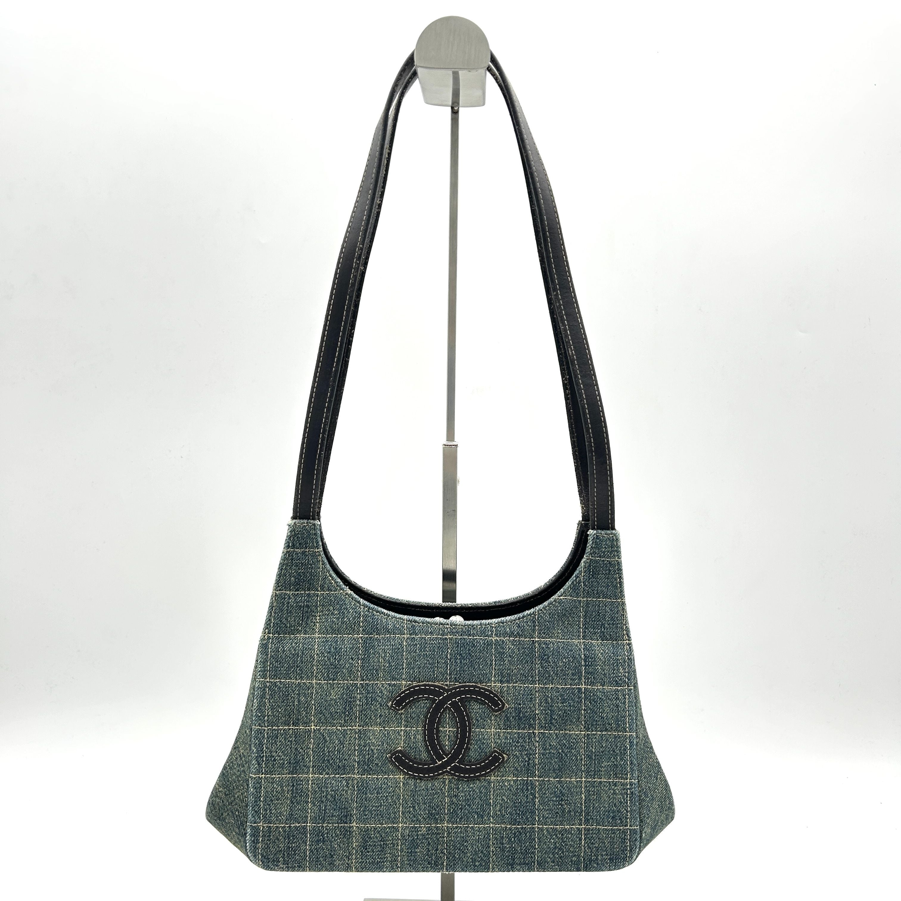 Chanel Denim Leather Shoulder Bag Green Medium LA18337