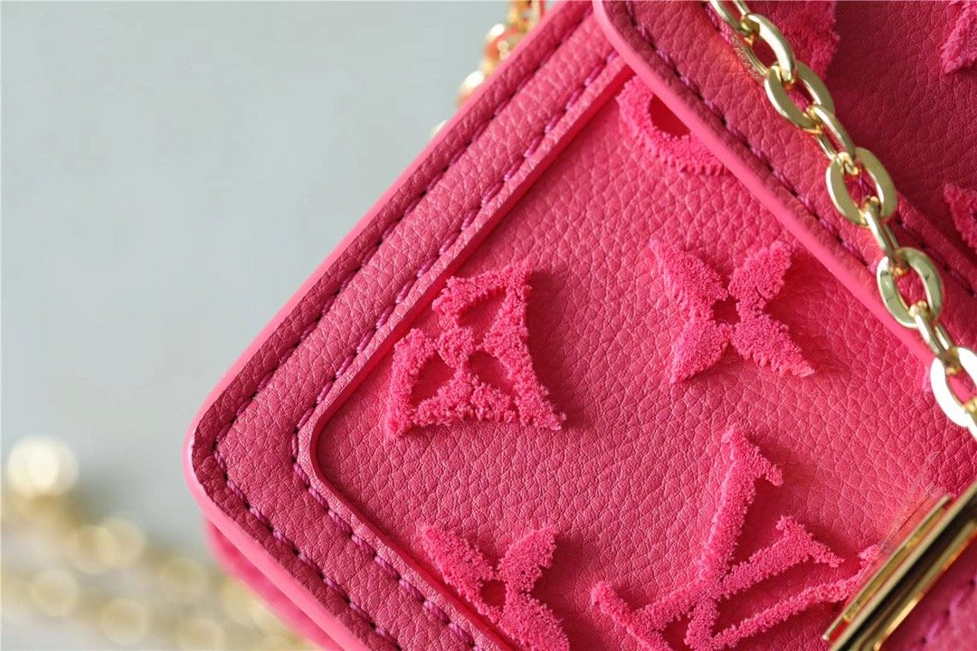 Louis Vuitton Mini Dauphine Monogram GlamIuo Pink For Women,  Shoulder And Crossbody Bags 18.5cm/7.3in Louis Vuitton M20747