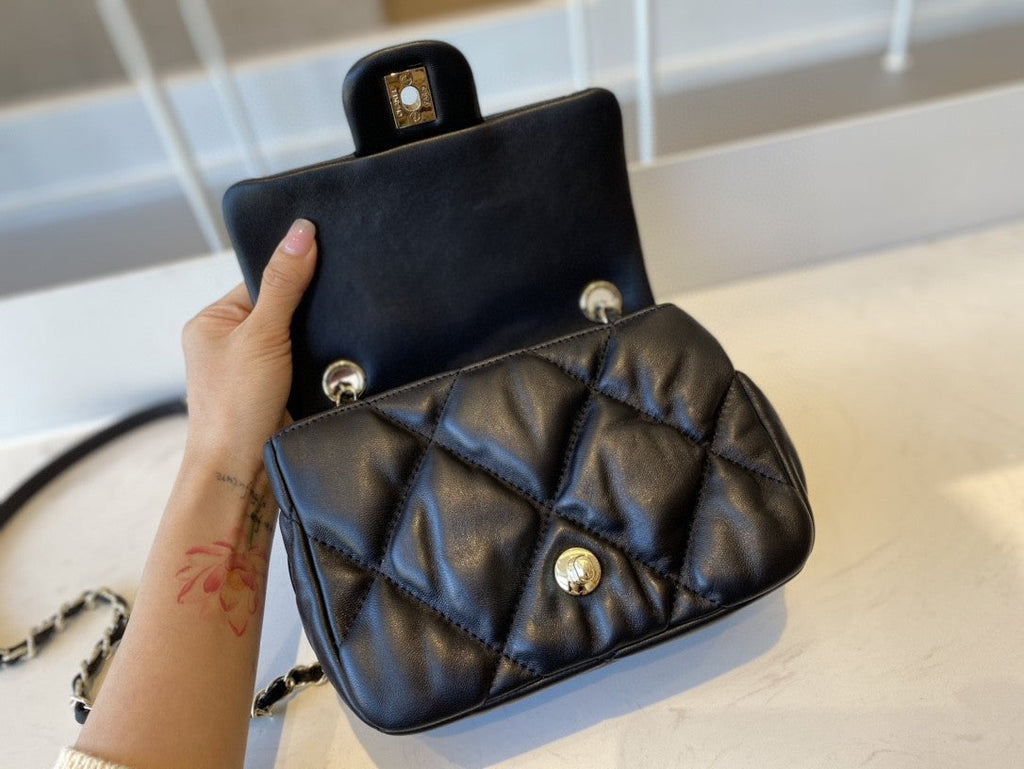 ChanelSmall GlamIap Bag Gold Hardware Black For Women Handbags, Shoulder Bags 7.5in/19cm AS2232