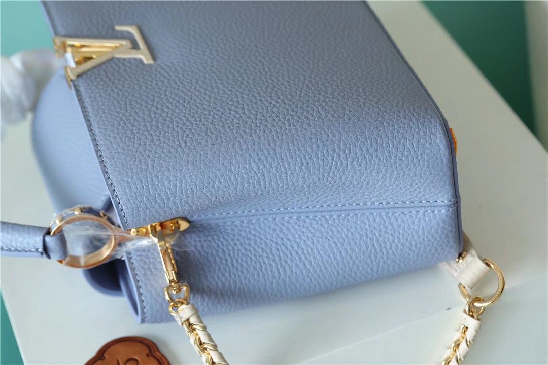 Louis Vuitton Capucines Taurillon Light Blue/ Beige For Women, WomenÃƒÂ¢Ã¢â€šÂ¬Ã¢â€žÂ¢s Bags, Shoulder And Crossbody Bags 10.6in/27cm Louis Vuitton