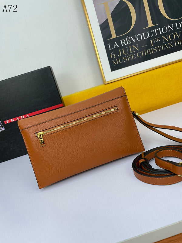 Barnes-Bags - Prada Bags - 939