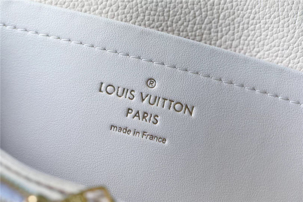 Louis Vuitton MarGLAMIau Monogram Empreinte Cream Beige For Women,  Shoulder And Crossbody Bags 9.6in/29.5cm Louis Vuitton M46201