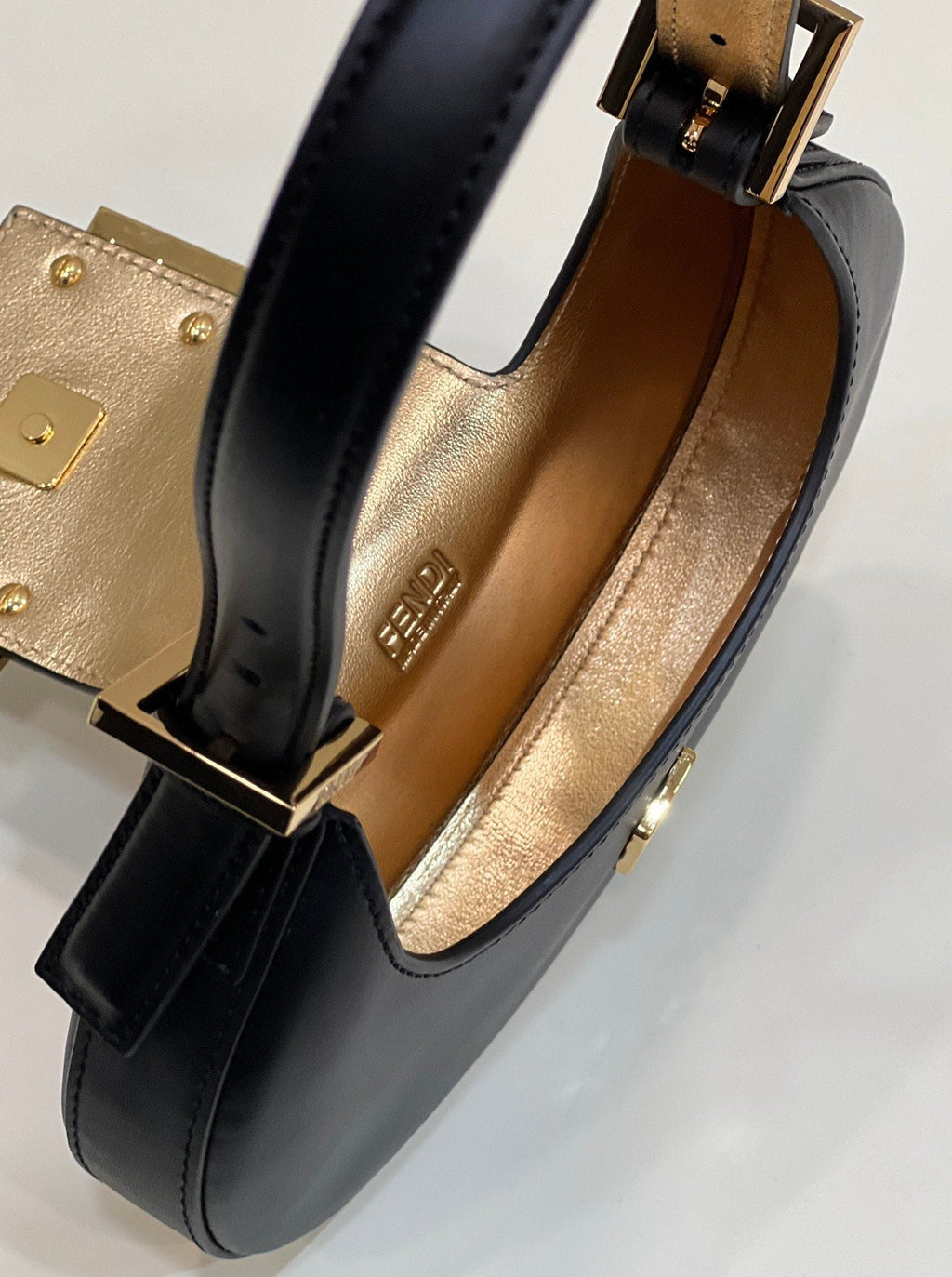 Cookie Black For Women, Women’s Handbags, Shoulder Bags 7.4in/19cm FF 8BS065AAIWF0KUR