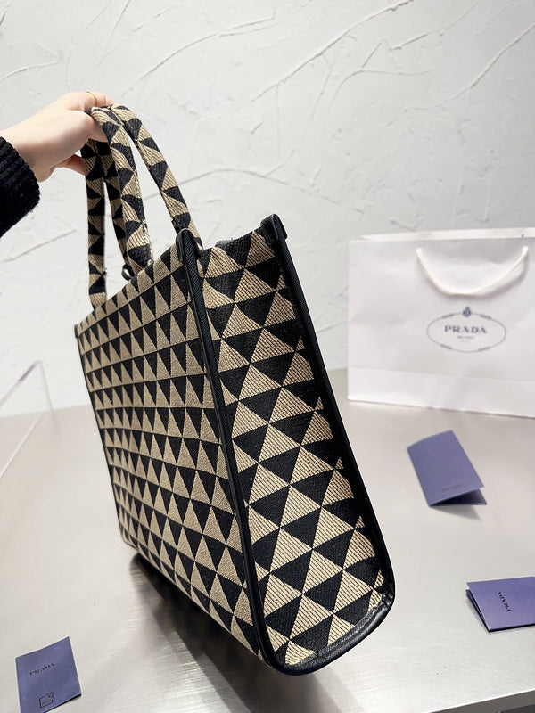 Prada Bags - Luxera Bags - 673