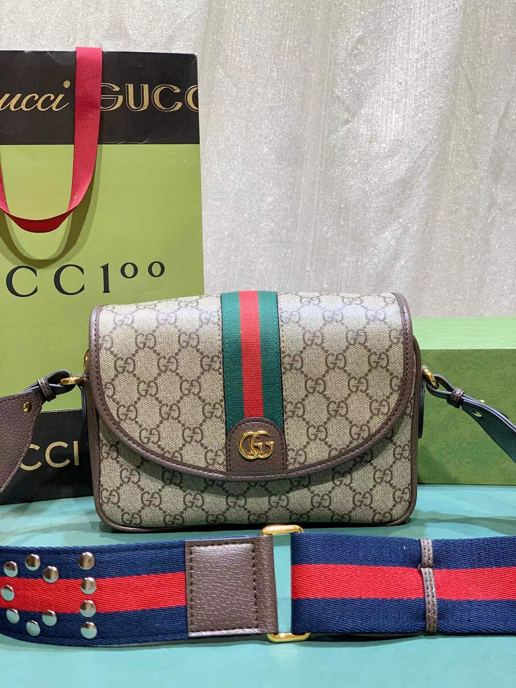 Elite Carryalls