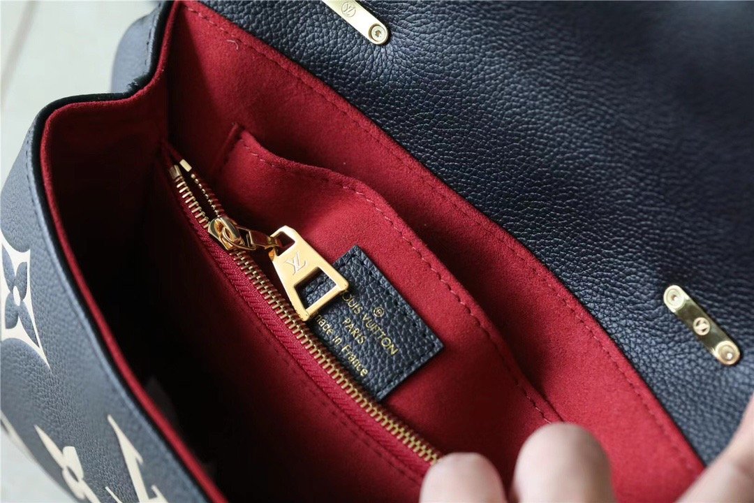 Louis Vuitton Madeleine Burberry Monogram Empreinte Black For Women,  Shoulder and Crossbody Bags 9.4in/24cm Louis Vuitton M45978