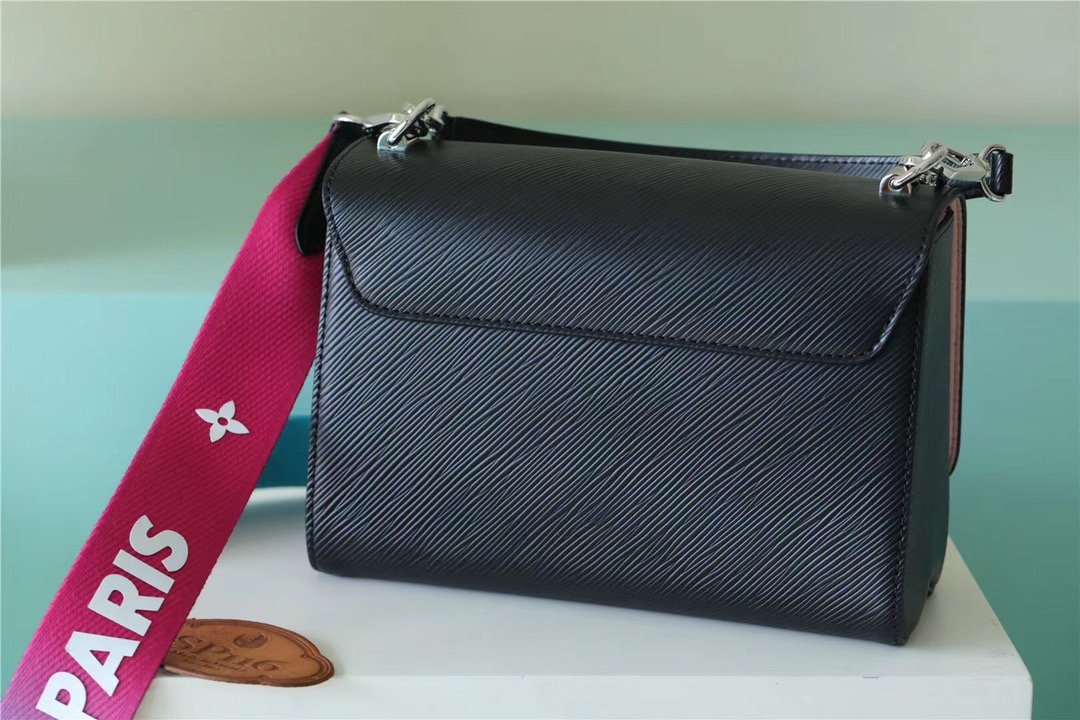 Louis Vuitton Twist MM Bag, Shoulder and Cross Body Bags For Women Black 9.1in/23cm Louis Vuitton M59416