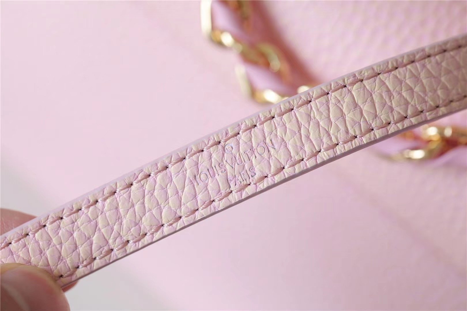 Louis Vuitton Twist PM Grain Pink For Women,  Shoulder And Crossbody Bags 7.5in/19cm Louis Vuitton M20699
