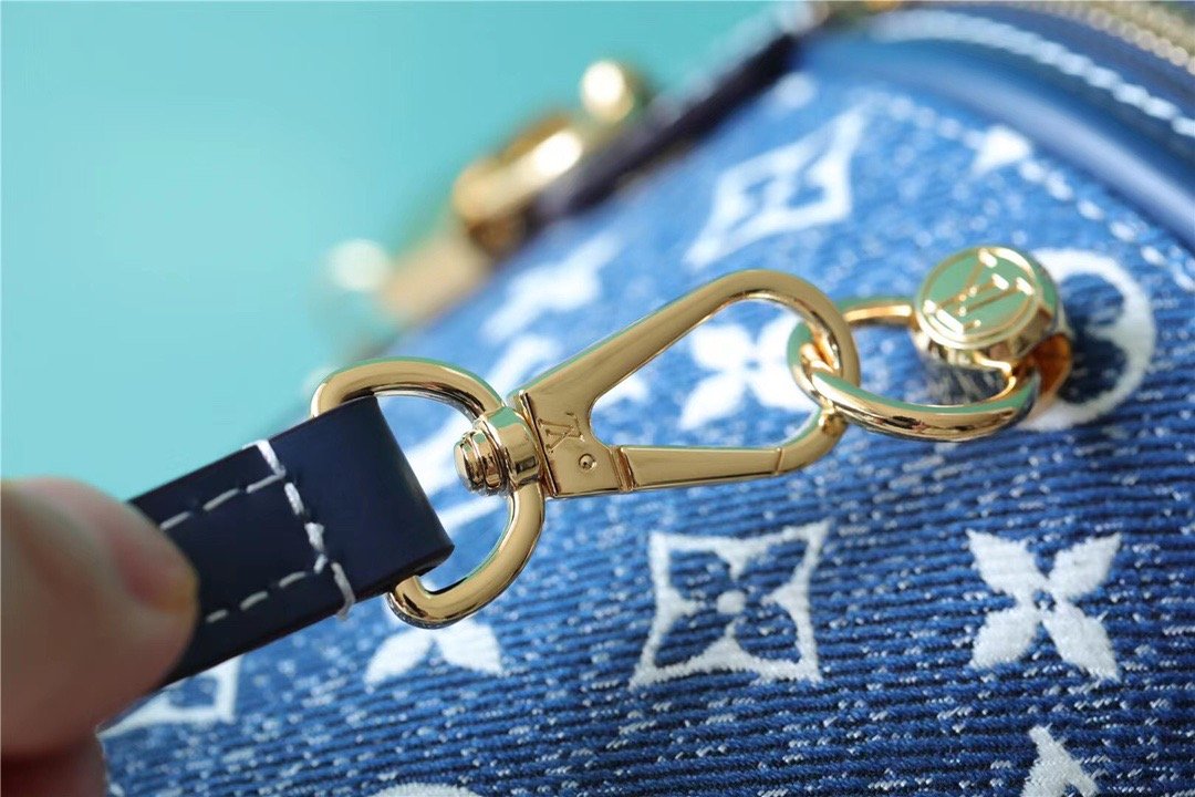 Louis Vuitton Cannes Monogram Denim By Nicolas Ghesquiere For Women, WomenÃƒÂ¢Ã¢â€šÂ¬Ã¢â€žÂ¢s Bags, Shoulder And Crossbody Bags 6.7in/17cm Louis Vuitton