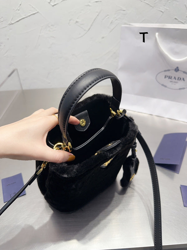Prada Bags - Luxera Bags - 626