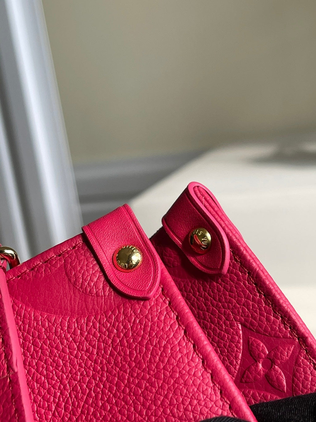 Louis Vuitton OnTheGo PM Tote Bag Monogram Empreinte Rosy For Women, WomenÃƒÂ¢Ã¢â€šÂ¬Ã¢â€žÂ¢s Handbags, Shoulder And Crossbody Bags 9.8in/25cm Louis Vuitton M45660