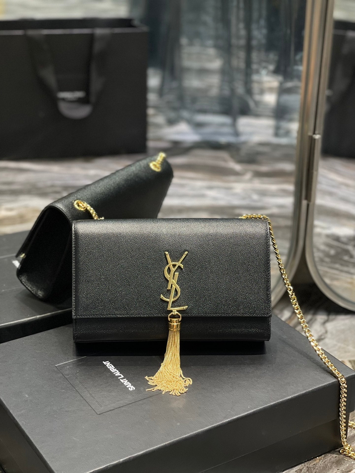 Top Quality Kata MeTop Qualityum Chain Bag Black With Tassel For Women 9.4in/24cm YSL 354119BOW0J1000