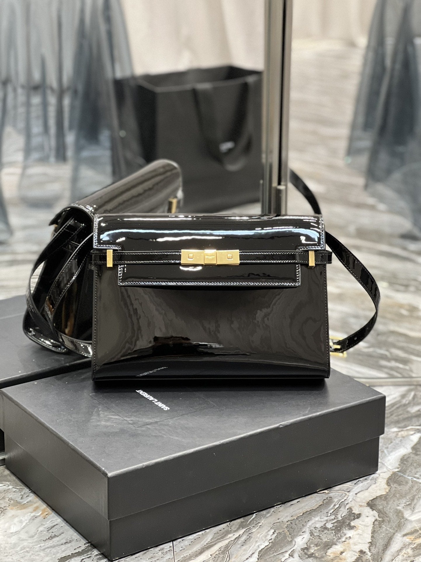 YSSL Manhattan Shoulder Bag Black For Women 11in/29cm YSL