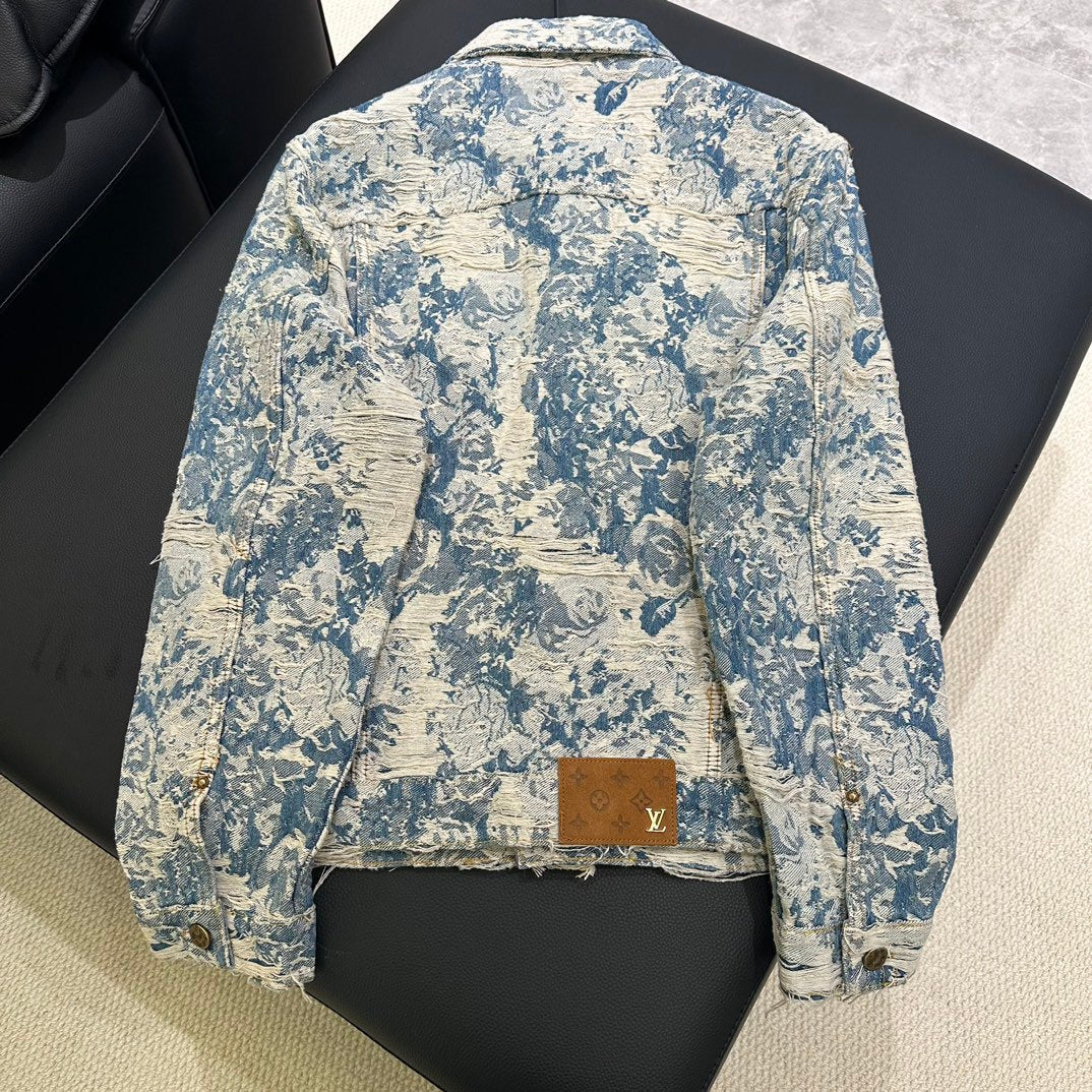 CLASSIC DENIM JACKET