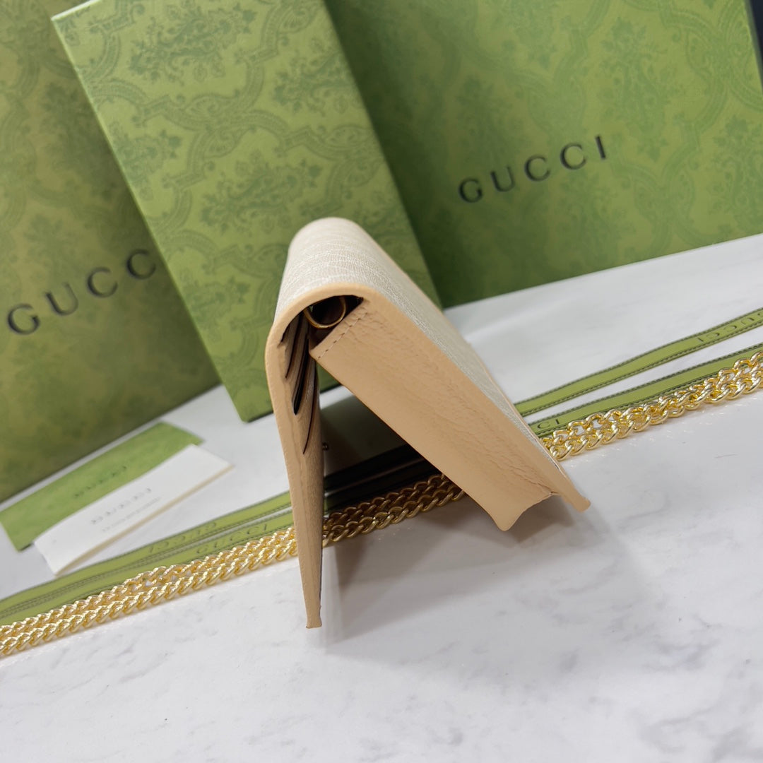 LB - Luxury Bags Gucci 620