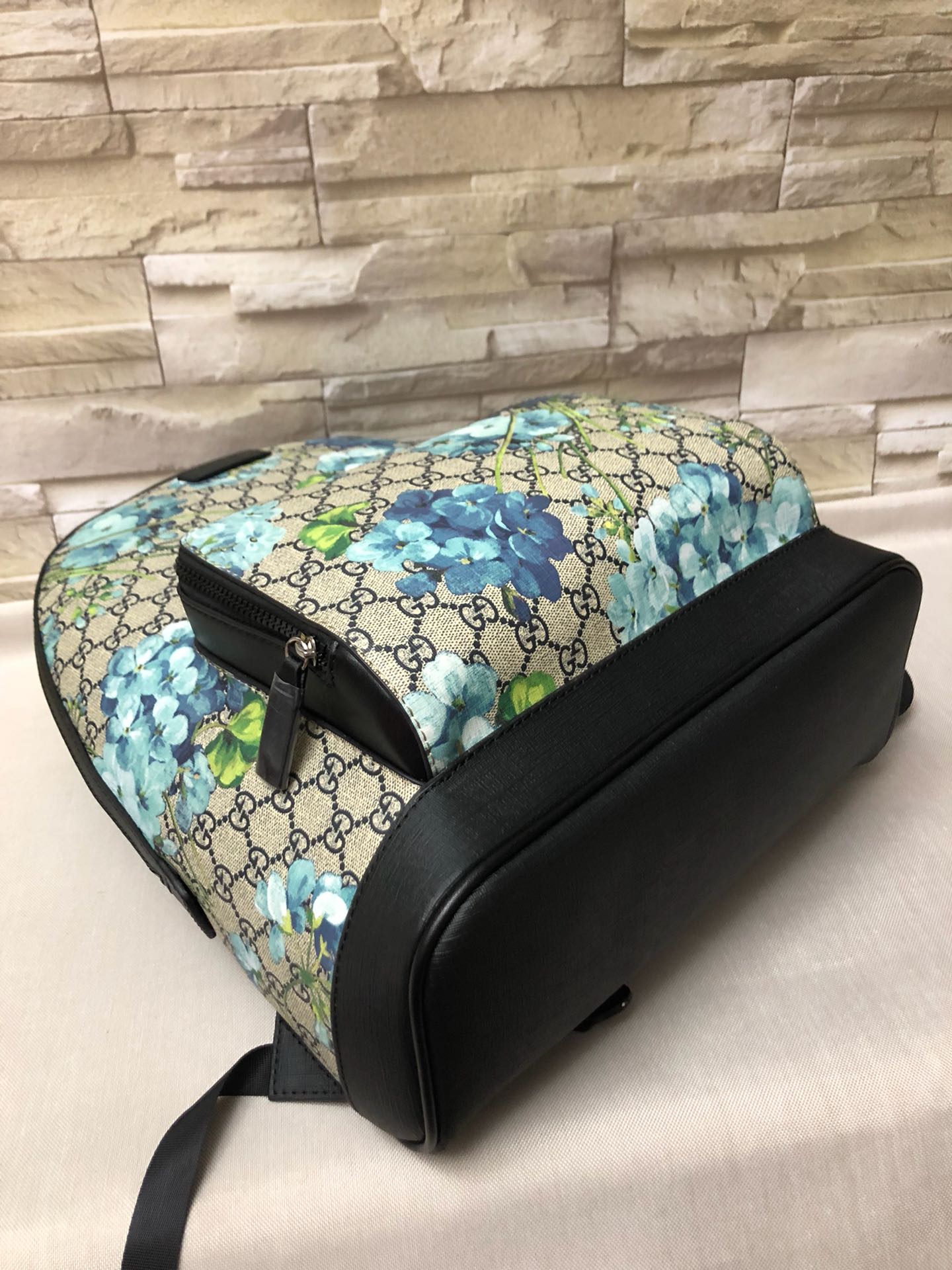 LB - Luxury Bags Gucci 636