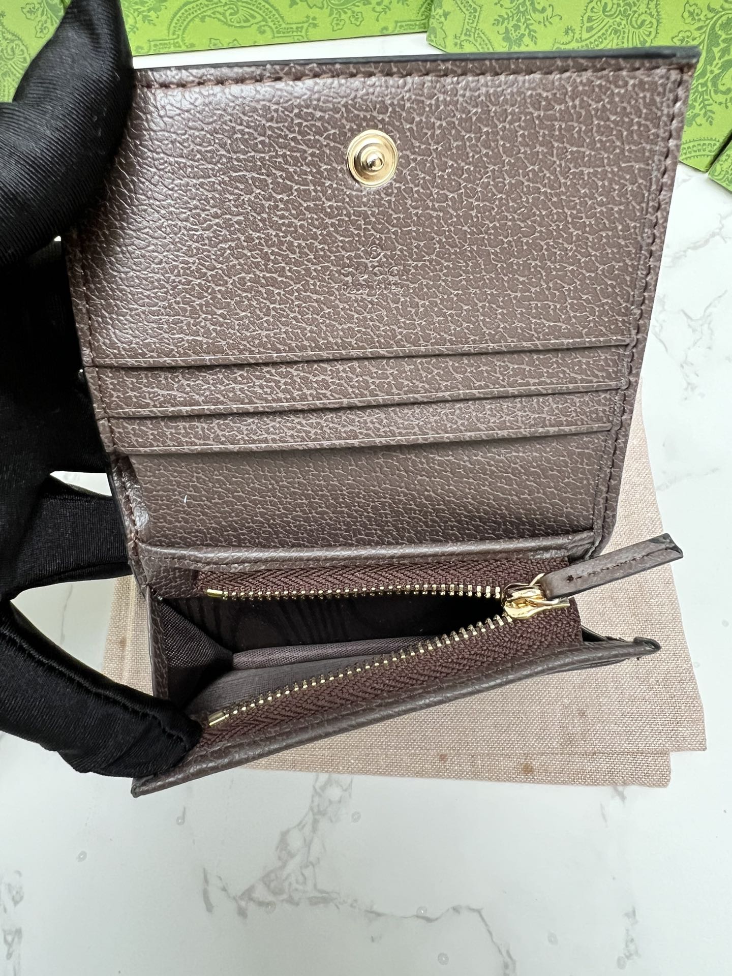 LB - Luxury Bags Gucci 596