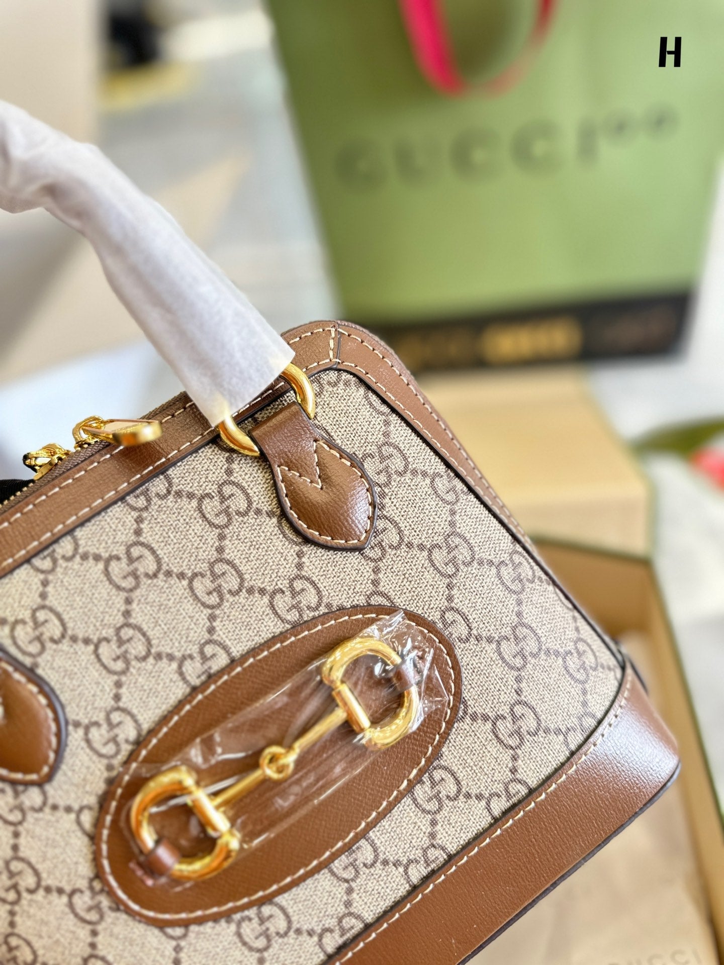 LB - Luxury Bags Gucci 600