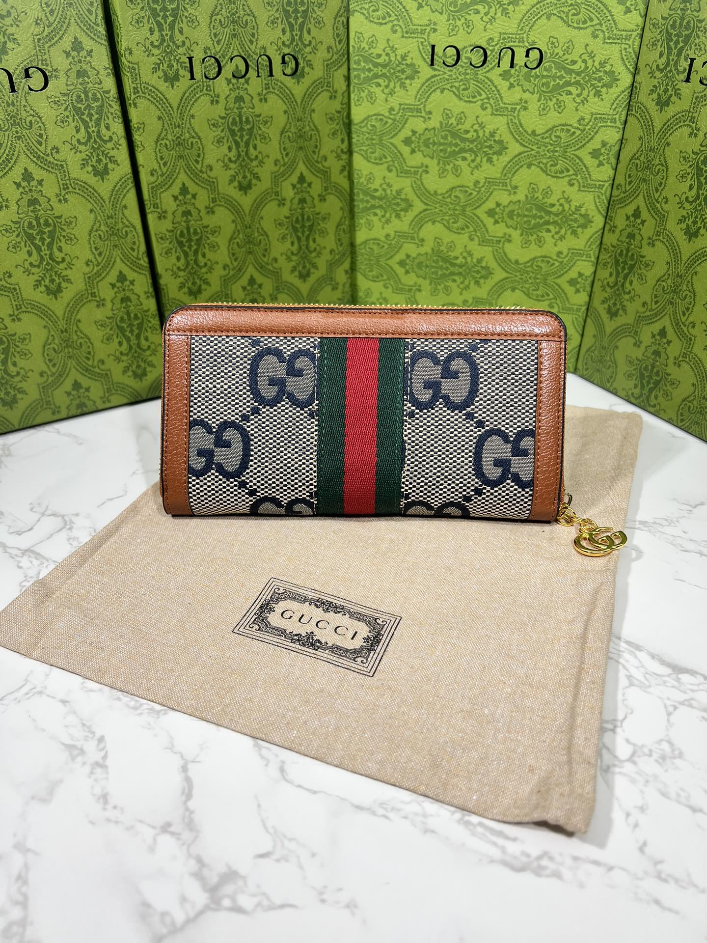 LB - Luxury Bags Gucci 598