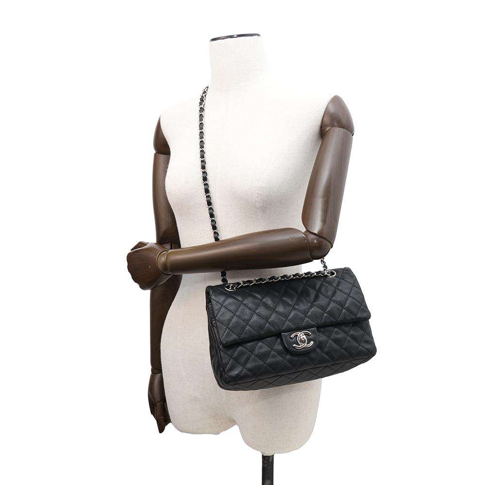 CHANEL Matelasse ChainShoulder Bag BlackA01112 Soft Caviar Leather Size 25