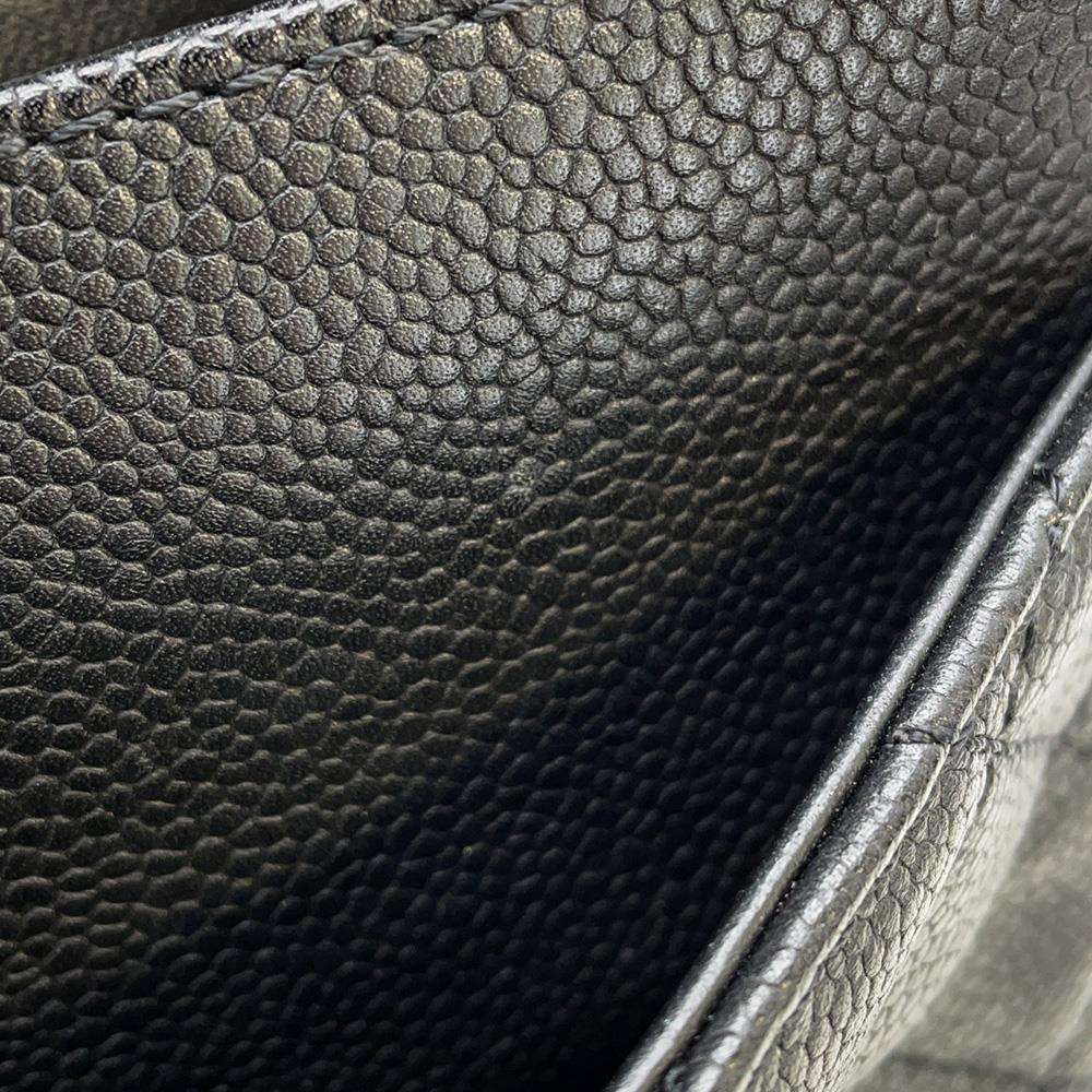 CHANEL Matelasse ChainShoulder Bag BlackA01112 Soft Caviar Leather Size 25