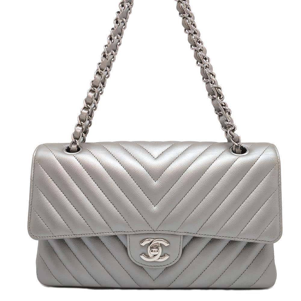 CHANEL Matelasse V Stitch ChainShoulder SiLouis VuittonerA01112 Caviar Leather
