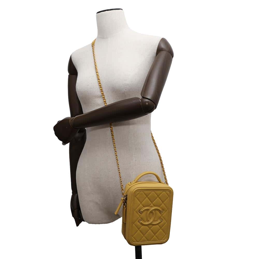 CHANEL CCFiligree  ChainShoulder YellowAS0988 Caviar Leather
