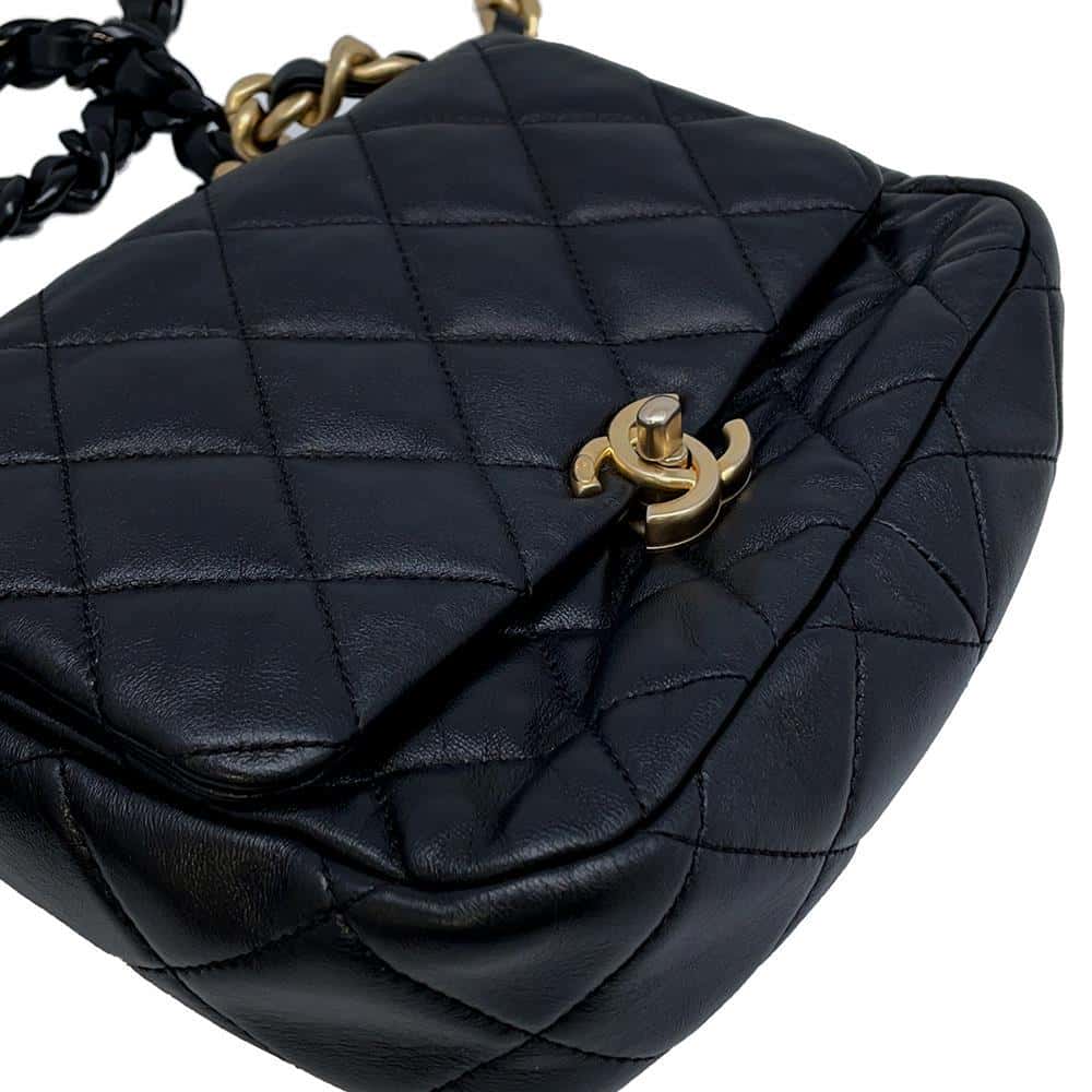 CHANEL Matelasse ChainShoulder BlackAS3206 Lambskin