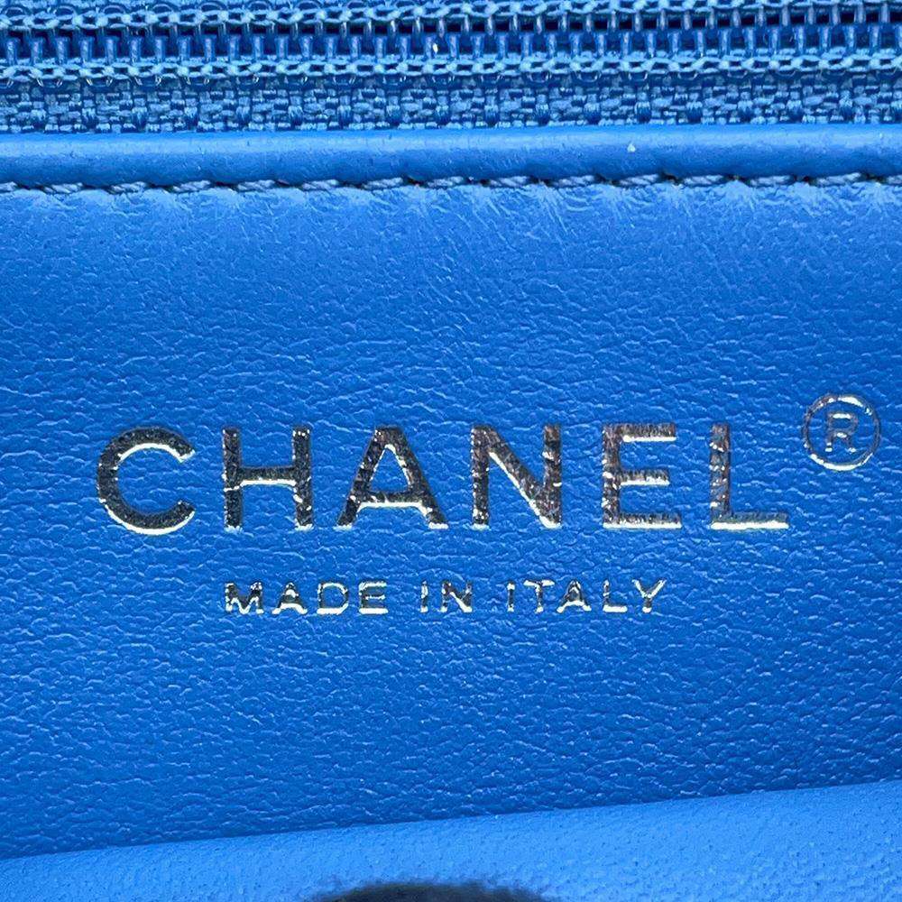 CHANEL Camellia Shoulder Bag BlueAS3829 Denim