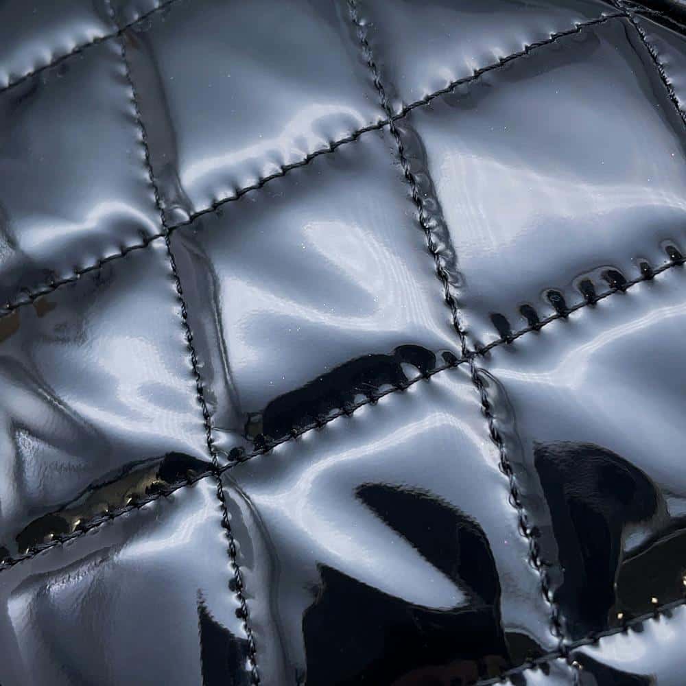 CHANEL Matelasse Hand Clutch BlackAP3585 Enamel