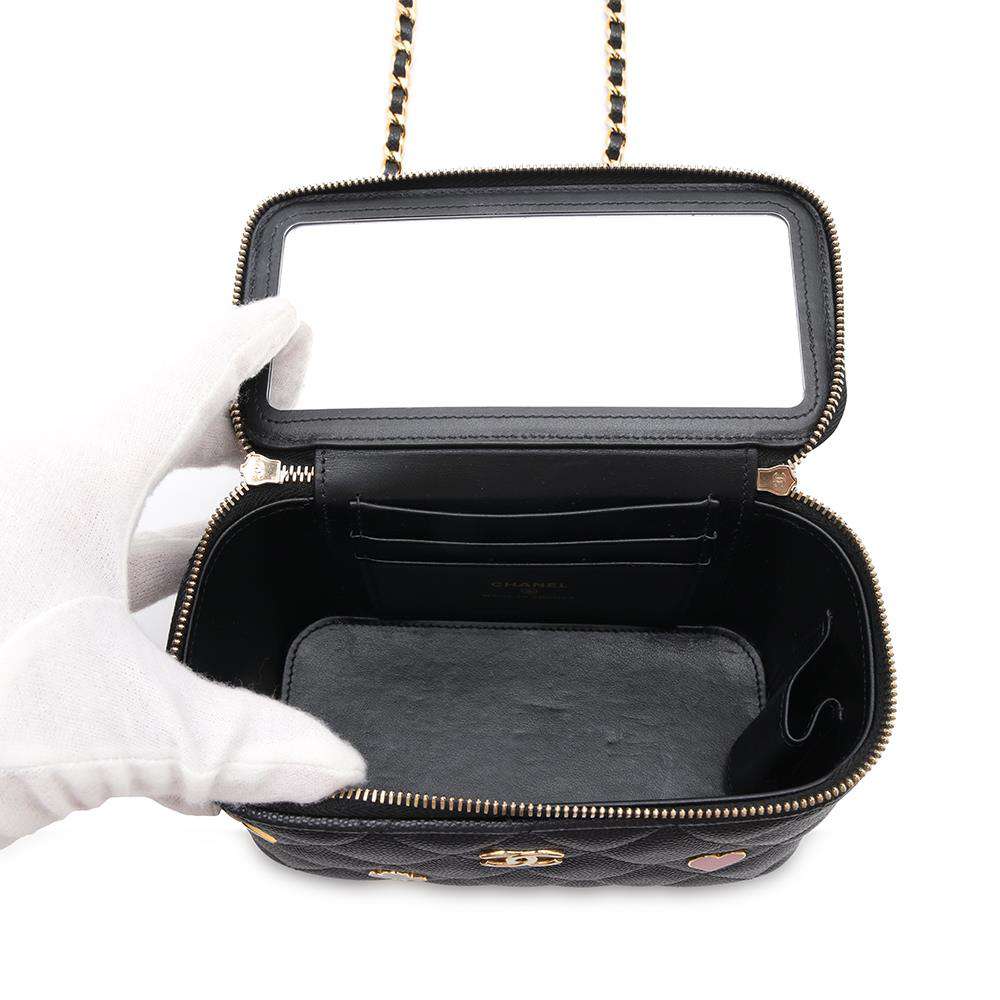 CHANEL ChainShoulder Bag Vanity Case Playing Cards BlackAP3079 Caviar Leather
